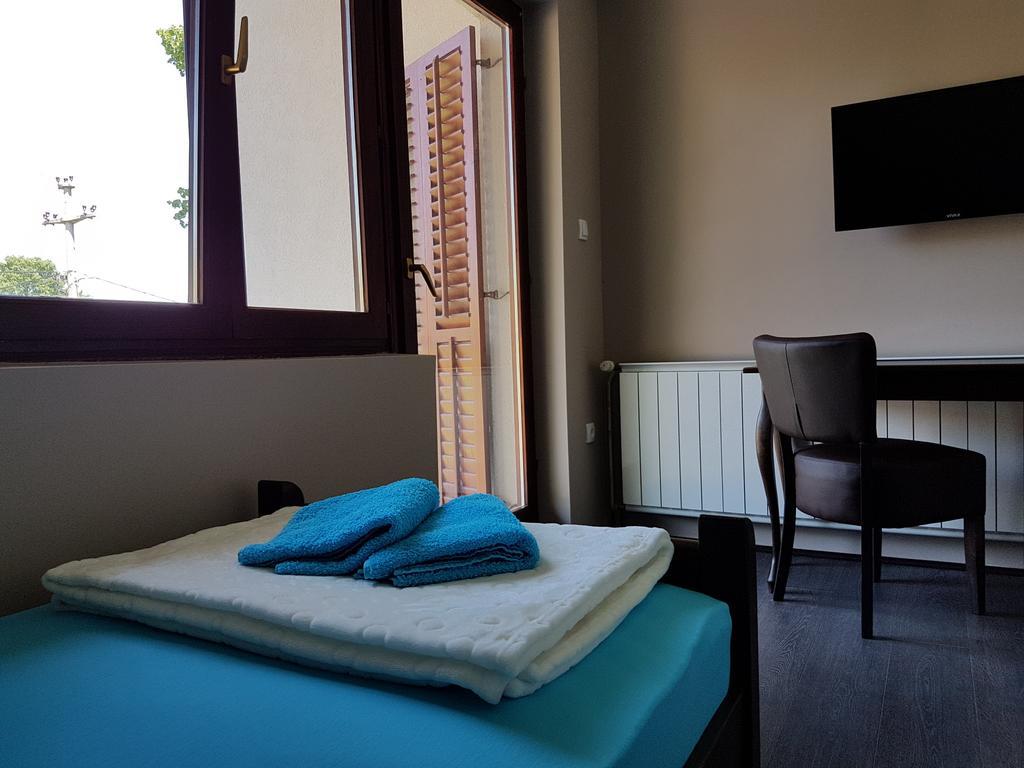 Apartmani Simic Valjevo Exteriér fotografie