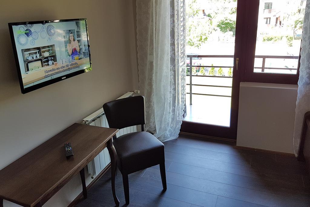 Apartmani Simic Valjevo Exteriér fotografie